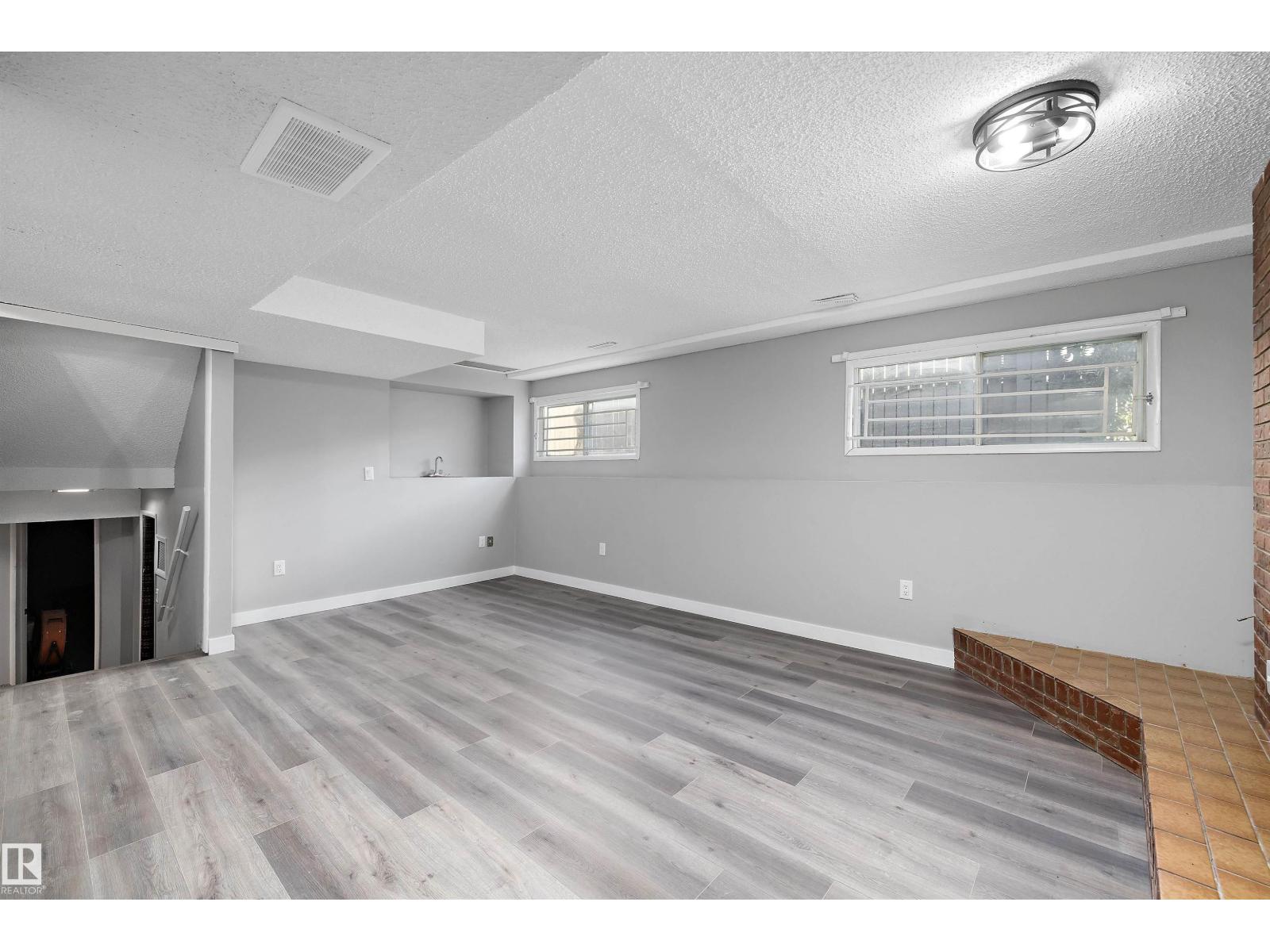 2019 38 St Nw, Edmonton, Alberta  T6L 3G9 - Photo 32 - E4460098