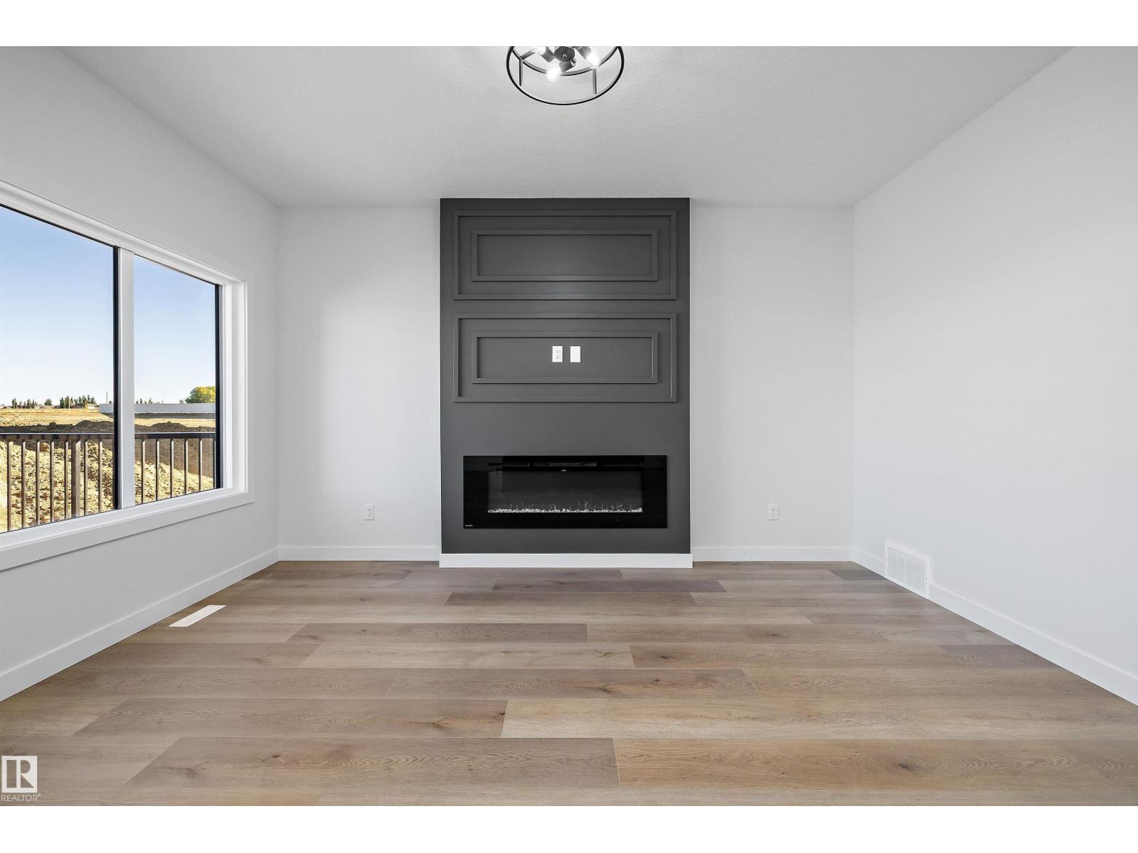 Unknown Address, ,     - Photo 13 - E4460107