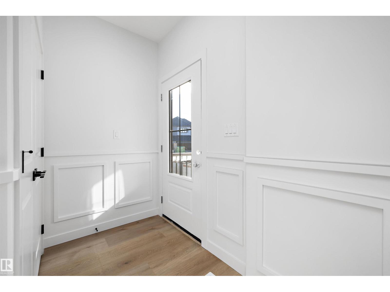 Unknown Address, ,     - Photo 2 - E4460107
