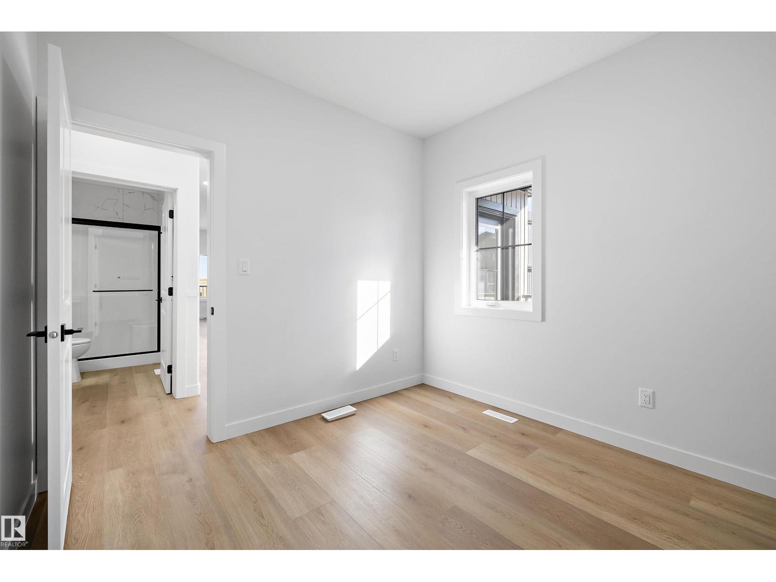 Unknown Address, ,     - Photo 6 - E4460107