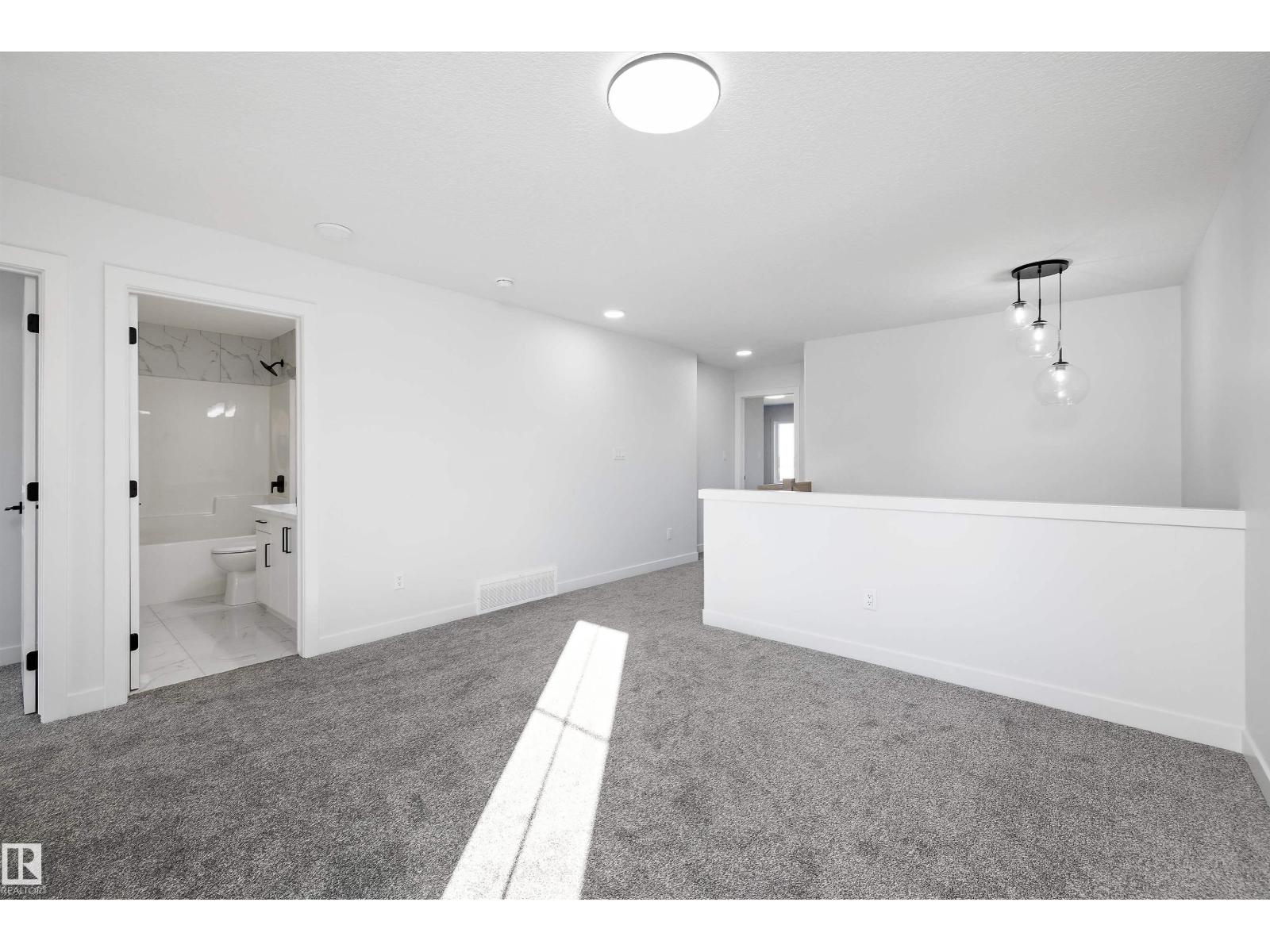 Unknown Address, ,     - Photo 24 - E4460107