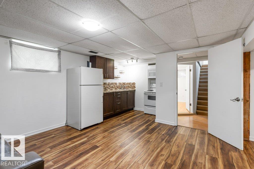 10749 72 Av Nw, Edmonton, Alberta  T6E 1A2 - Photo 25 - E4460875