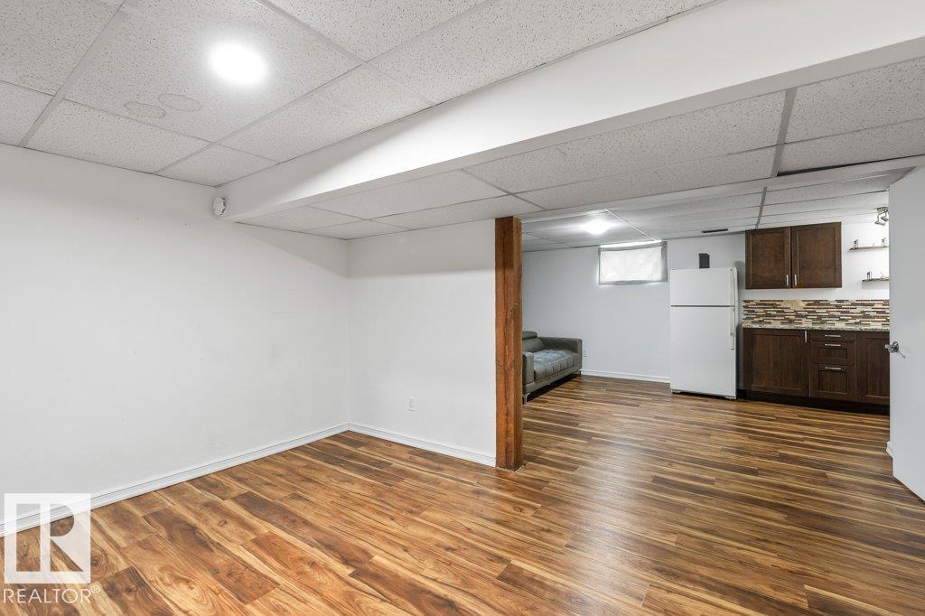 10749 72 Av Nw, Edmonton, Alberta  T6E 1A2 - Photo 30 - E4460875