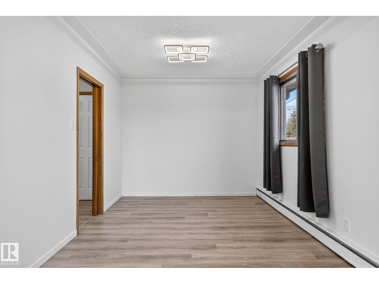 12410 134 Av Nw Nw, Edmonton, Alberta  T5J 3Y4 - Photo 21 - E4460877