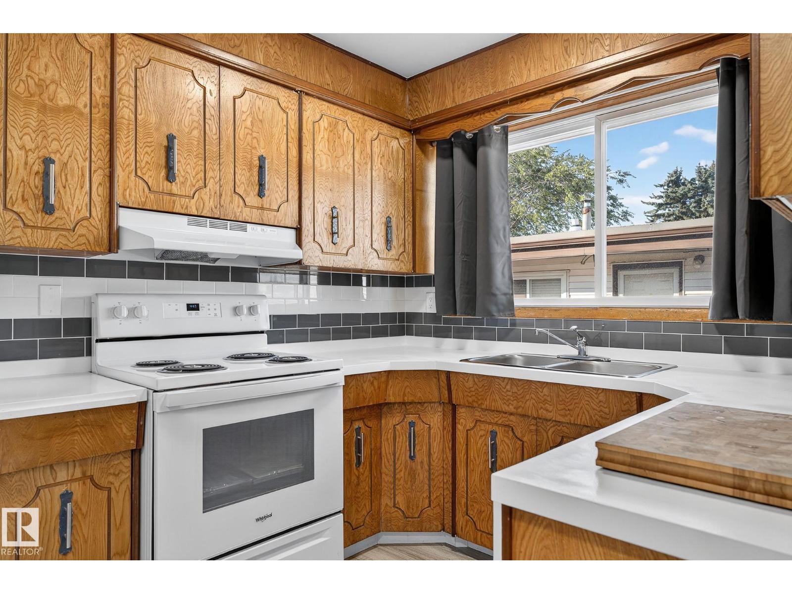 12410 134 Av Nw Nw, Edmonton, Alberta  T5J 3Y4 - Photo 26 - E4460877