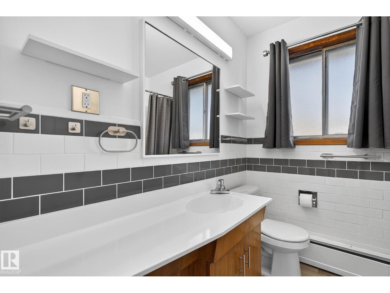12410 134 Av Nw Nw, Edmonton, Alberta  T5J 3Y4 - Photo 33 - E4460877