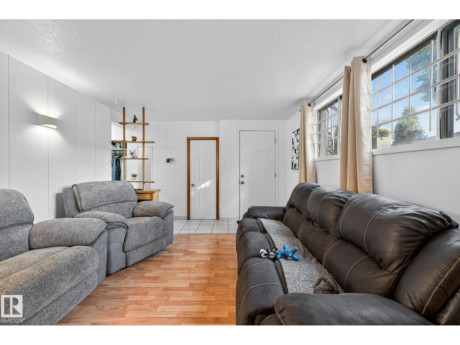 12410 134 Av Nw Nw, Edmonton, Alberta  T5J 3Y4 - Photo 44 - E4460877