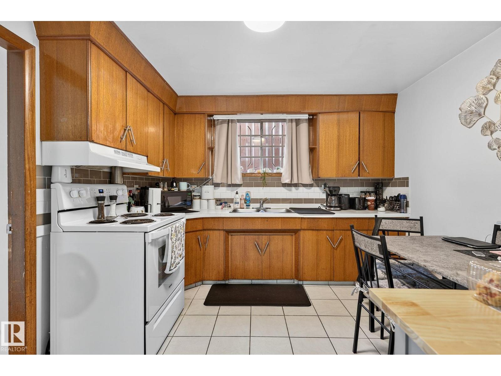 12410 134 Av Nw Nw, Edmonton, Alberta  T5J 3Y4 - Photo 47 - E4460877