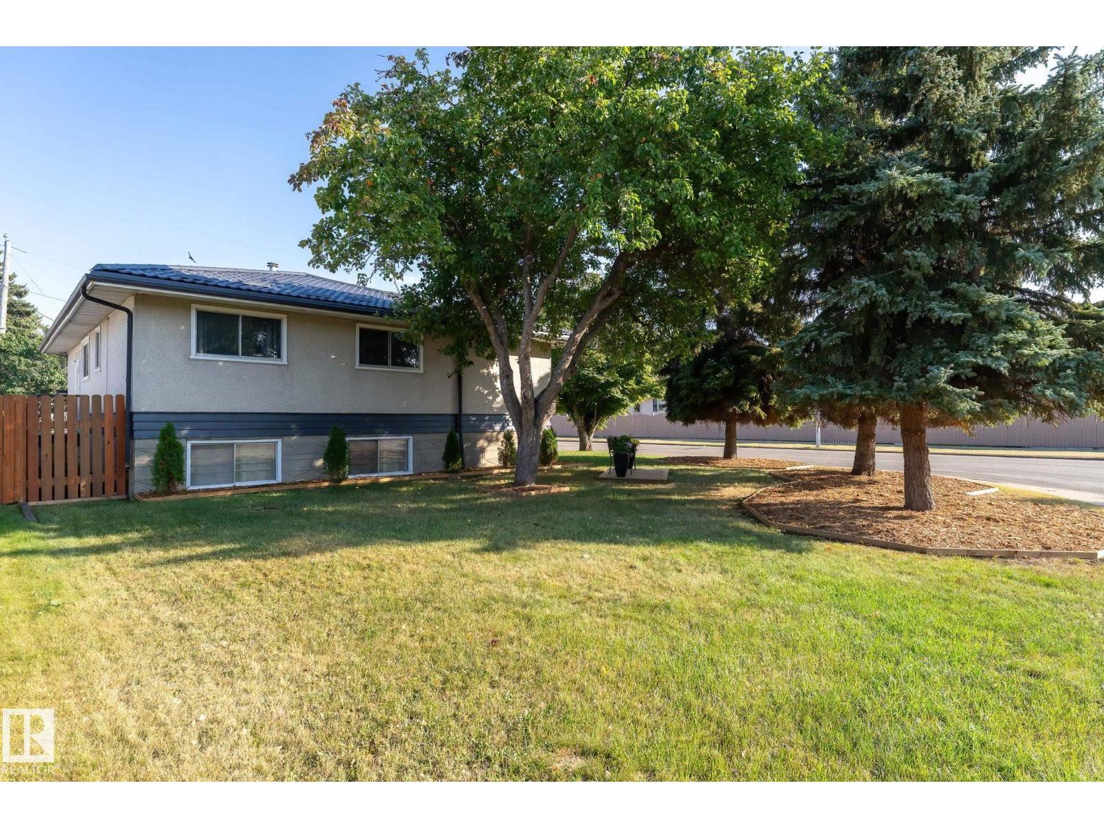 12410 134 Av Nw Nw, Edmonton, Alberta  T5J 3Y4 - Photo 7 - E4460877