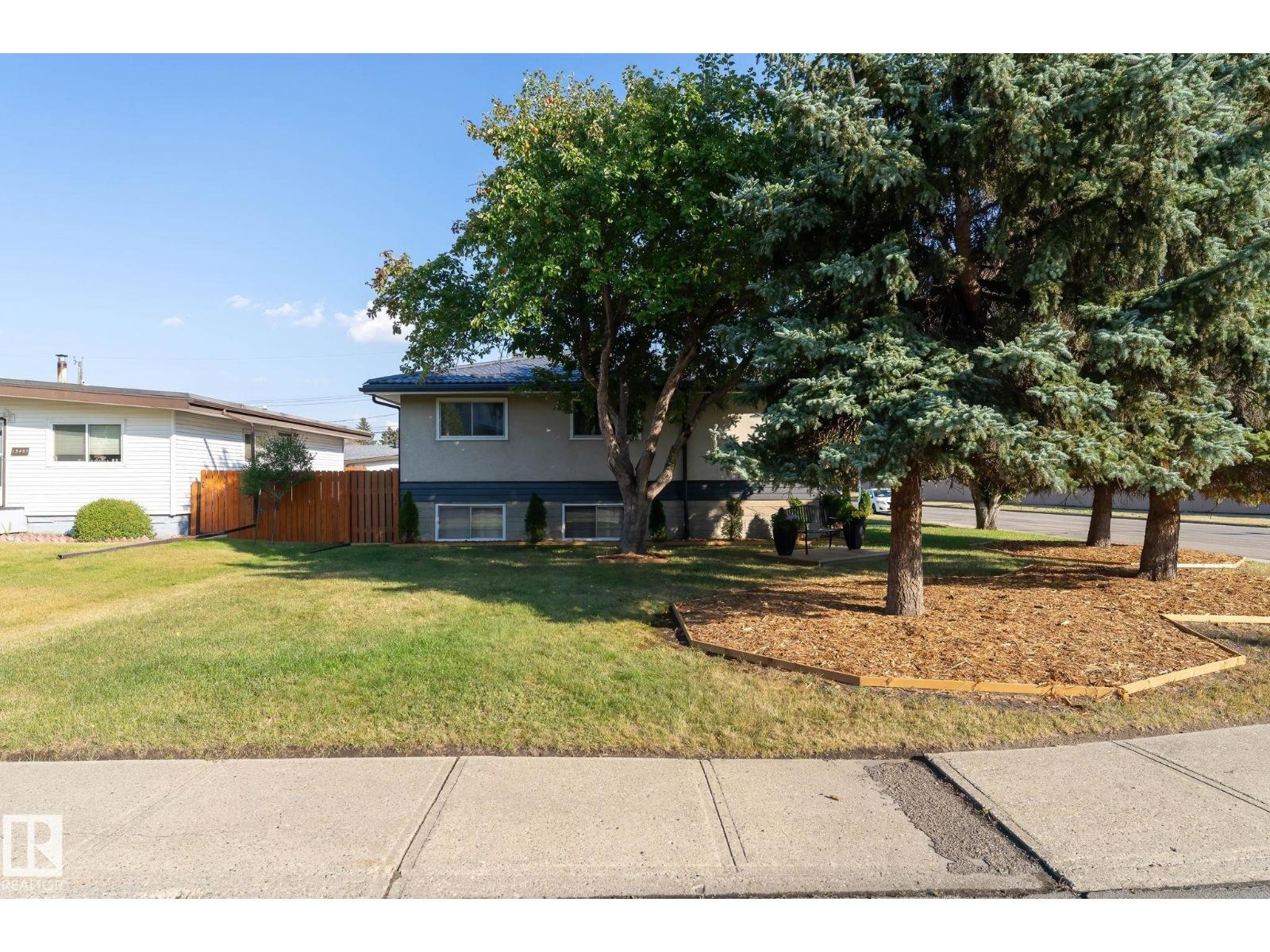12410 134 Av Nw Nw, Edmonton, Alberta  T5J 3Y4 - Photo 8 - E4460877