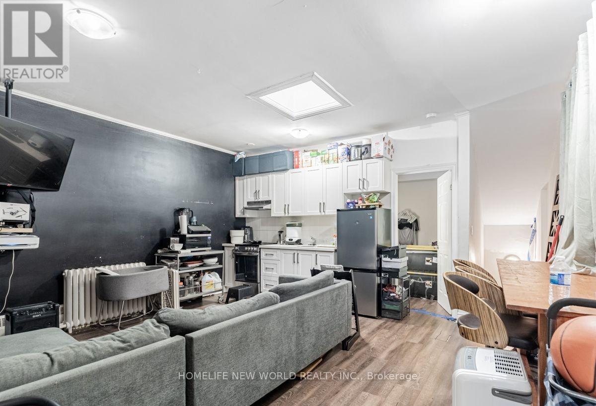 878 Kingston Road, Toronto (East End-Danforth), Ontario  M4E 1S3 - Photo 19 - E12445191