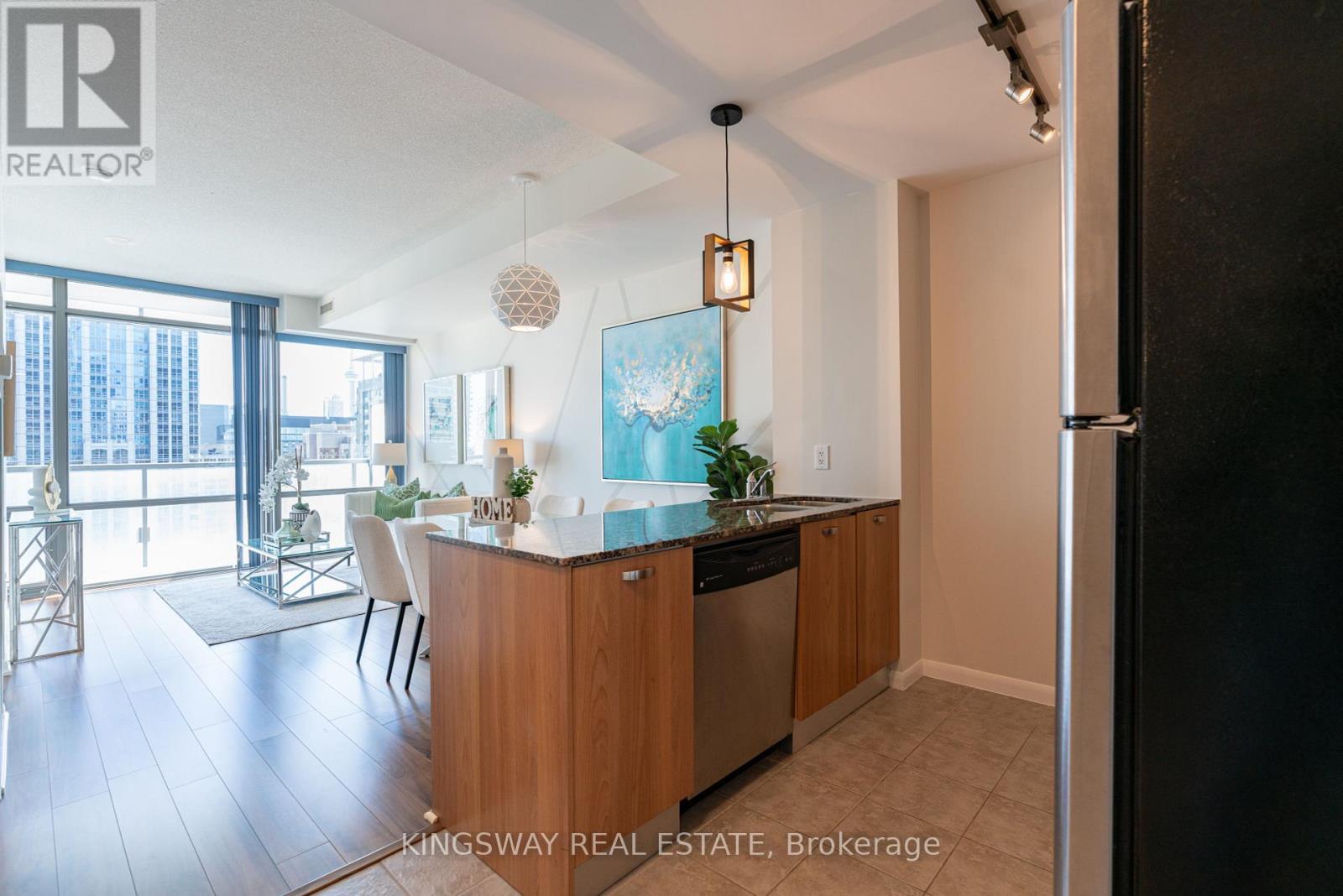 2706 - 38 Grenville Street, Toronto, Ontario  M4Y 1A5 - Photo 10 - C12434524