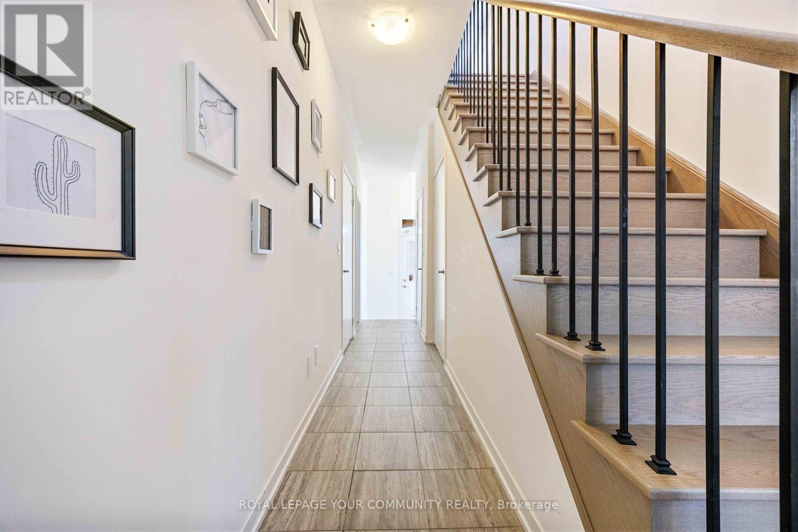 320 Clay Stones Street, Newmarket, Ontario  L3X 0M1 - Photo 16 - N12445162
