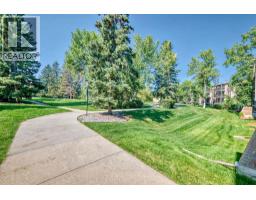 382, 8948 Elbow Drive SW Haysboro