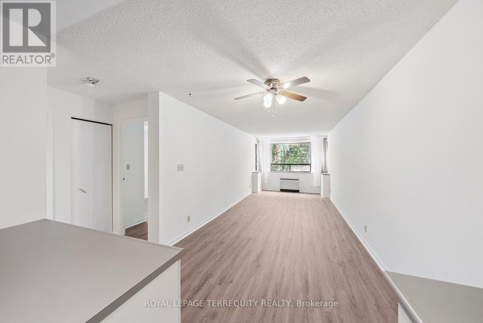 208 - 1275 Cornerbrook Place, Mississauga (Erindale), Ontario  L5C 3J3 - Photo 12 - W12445164