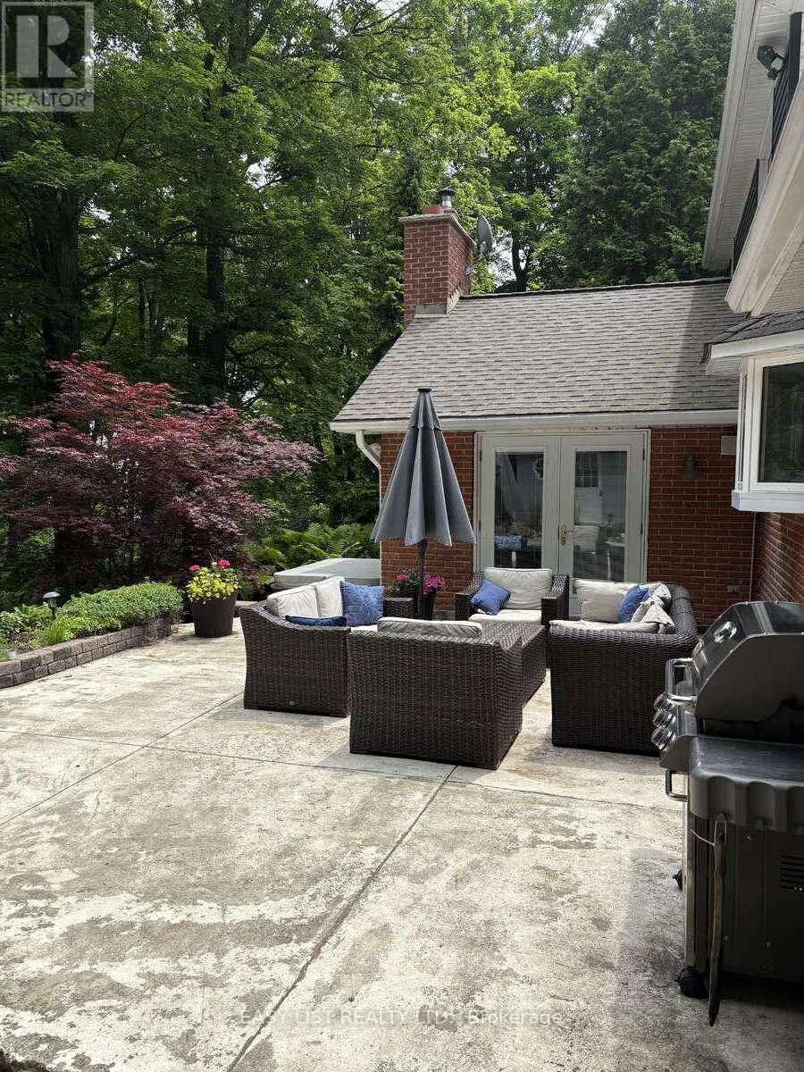 7507 Bell School Line, Milton, Ontario  L9T 2Y1 - Photo 6 - W12445175