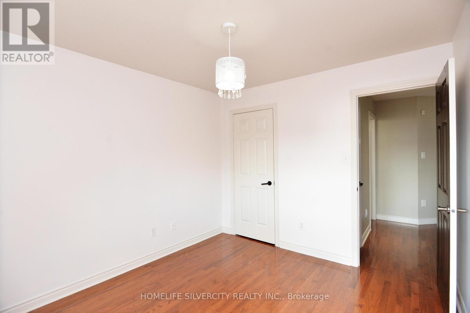 38 Esposito Drive, Caledon (Bolton East), Ontario  L7E 1T4 - Photo 28 - W12445177