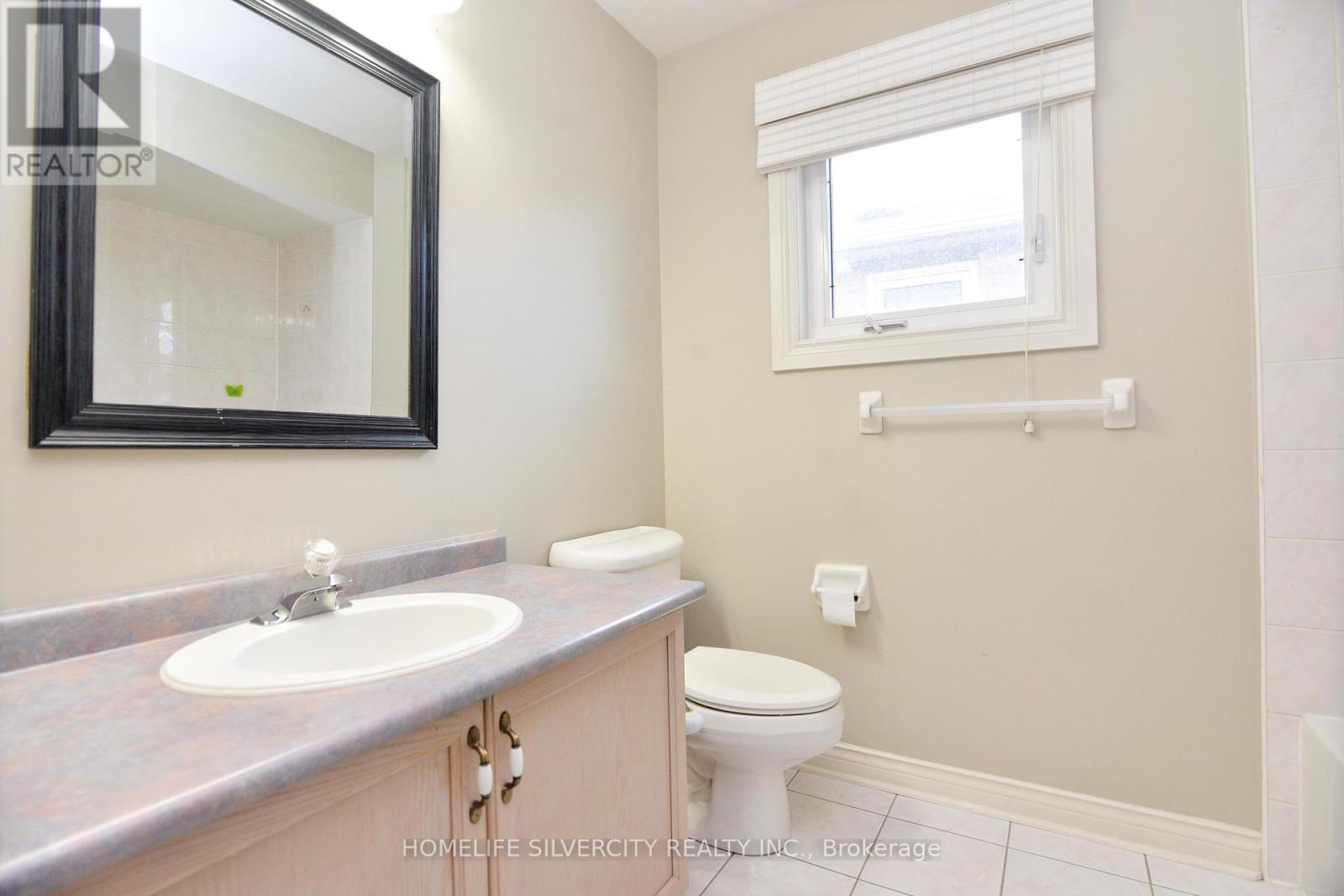 38 Esposito Drive, Caledon (Bolton East), Ontario  L7E 1T4 - Photo 33 - W12445177