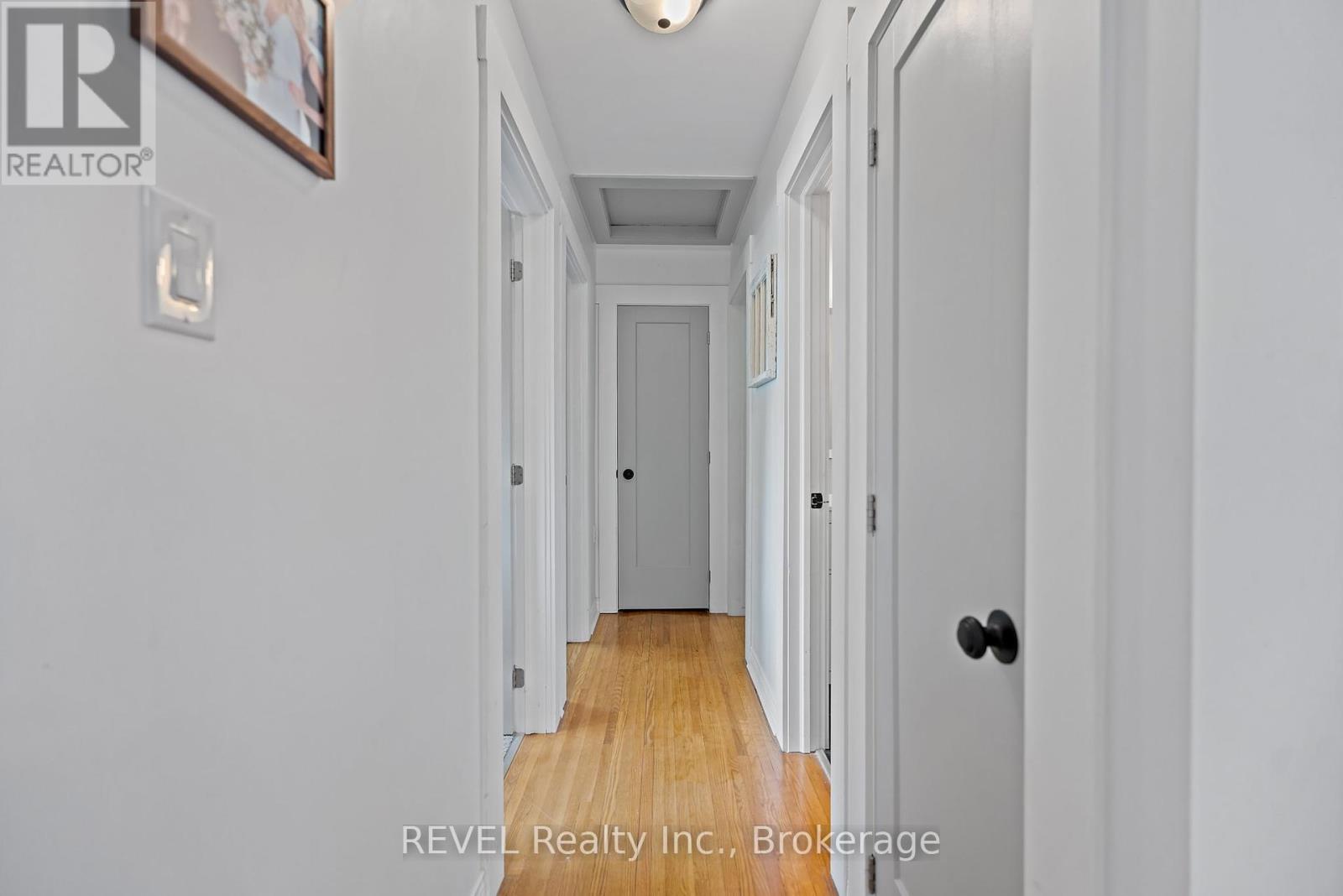 8 St George Court, Fort Erie, Ontario  L0S 1B0 - Photo 17 - X12445206