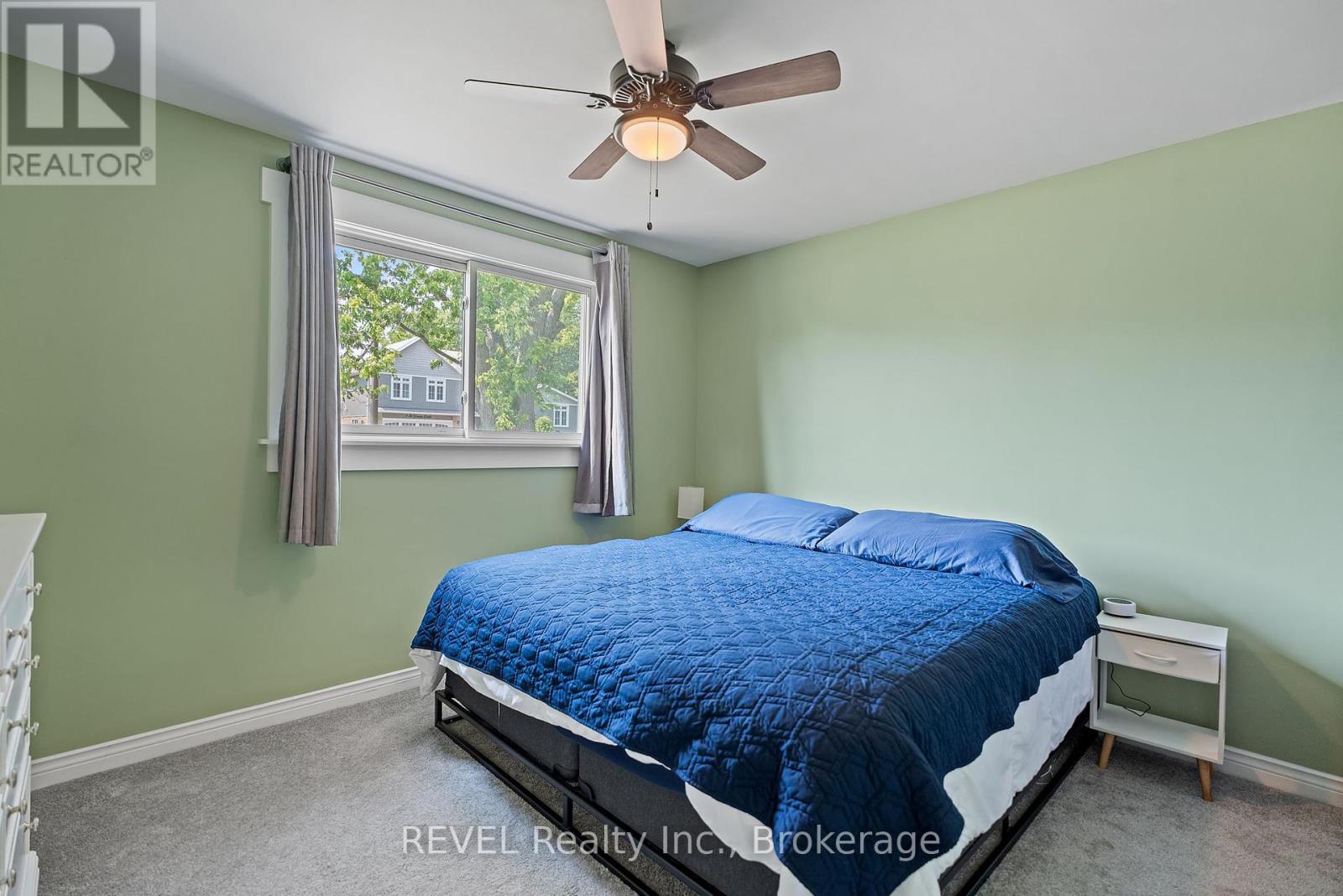 8 St George Court, Fort Erie, Ontario  L0S 1B0 - Photo 20 - X12445206