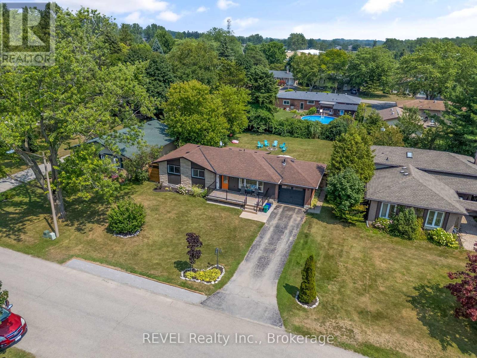 8 St George Court, Fort Erie, Ontario  L0S 1B0 - Photo 33 - X12445206