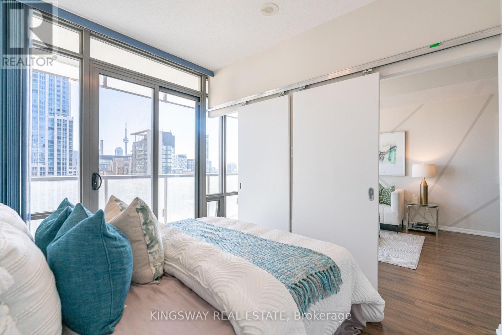 2706 - 38 Grenville Street, Toronto, Ontario  M4Y 1A5 - Photo 30 - C12434524