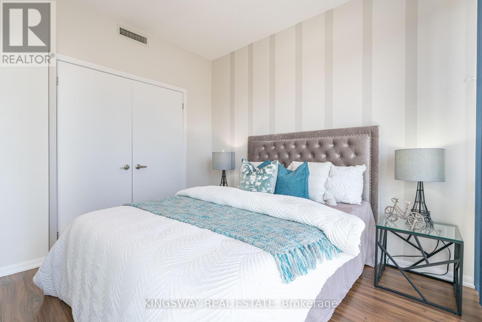 2706 - 38 Grenville Street, Toronto, Ontario  M4Y 1A5 - Photo 28 - C12434524