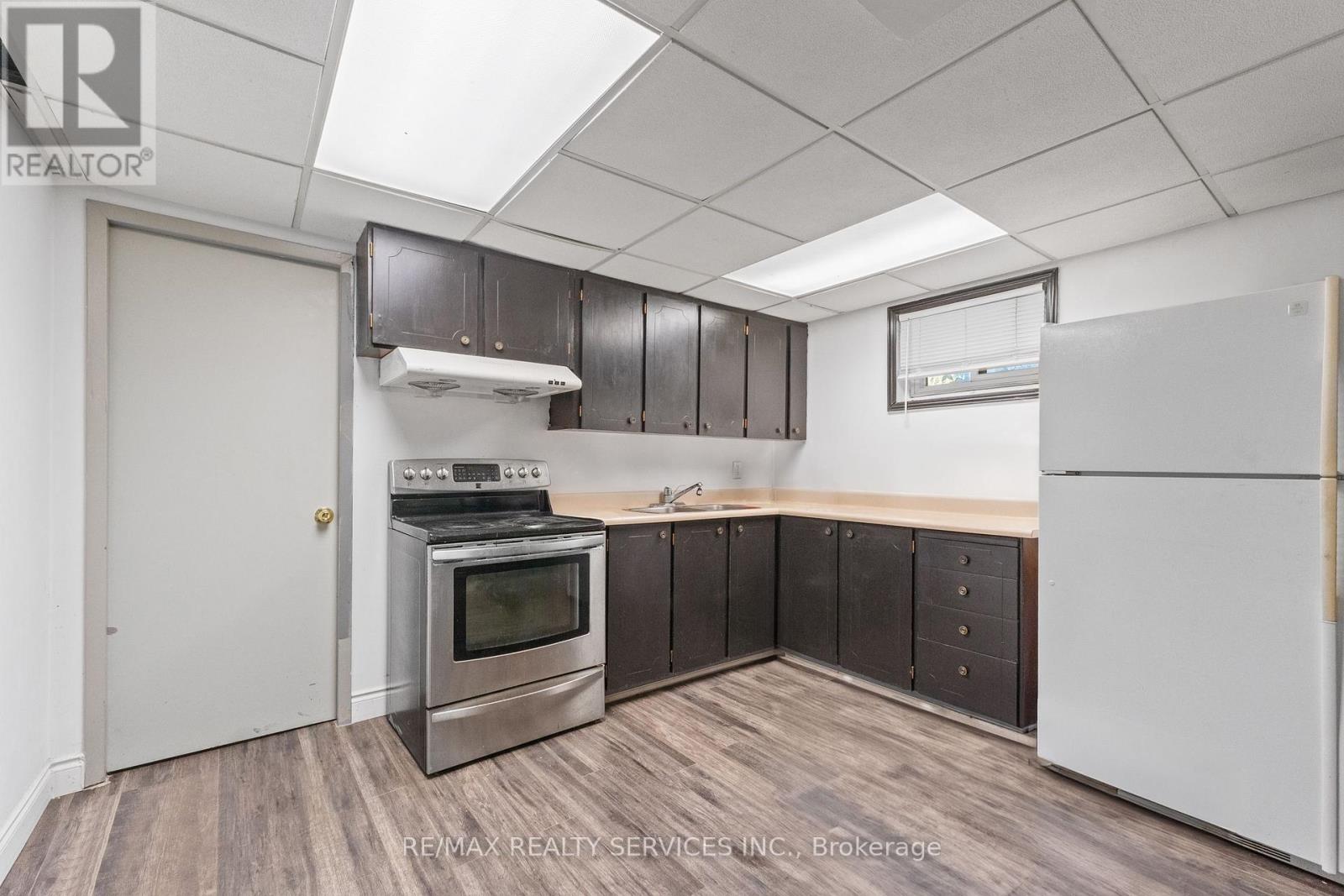 20 Madoc Drive, Brampton, Ontario  L6V 1Z9 - Photo 27 - W12443540