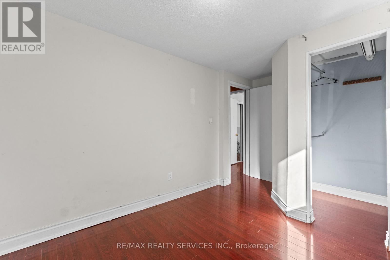 20 Madoc Drive, Brampton, Ontario  L6V 1Z9 - Photo 20 - W12443540