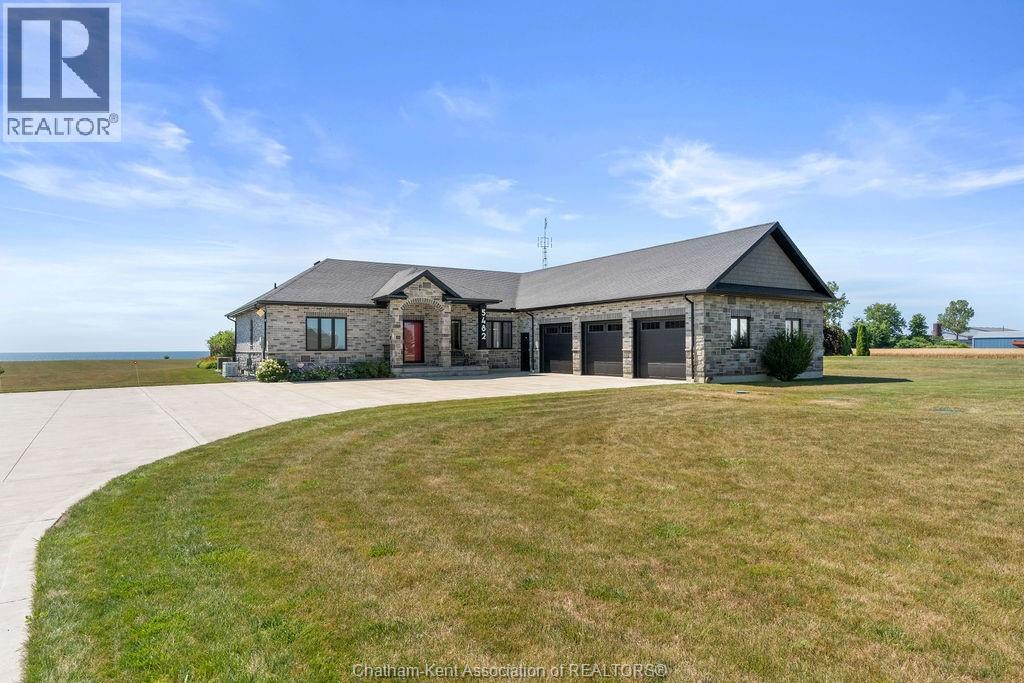 5482 Talbot TRAIL, Merlin, Ontario