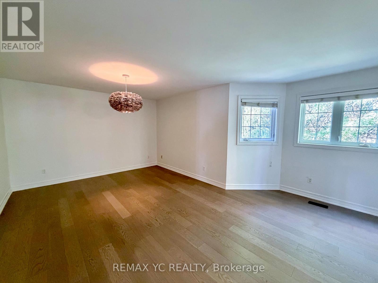 67 Fern Valley Crescent, Richmond Hill, Ontario  L4E 2J5 - Photo 23 - N12413752
