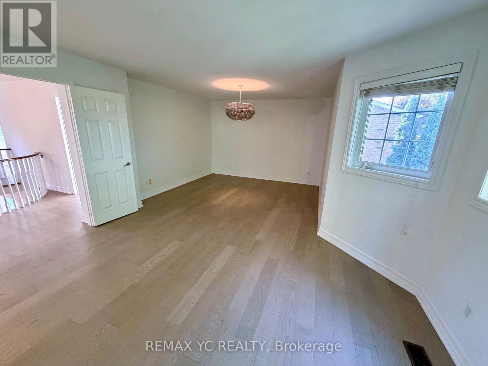67 Fern Valley Crescent, Richmond Hill, Ontario  L4E 2J5 - Photo 26 - N12413752