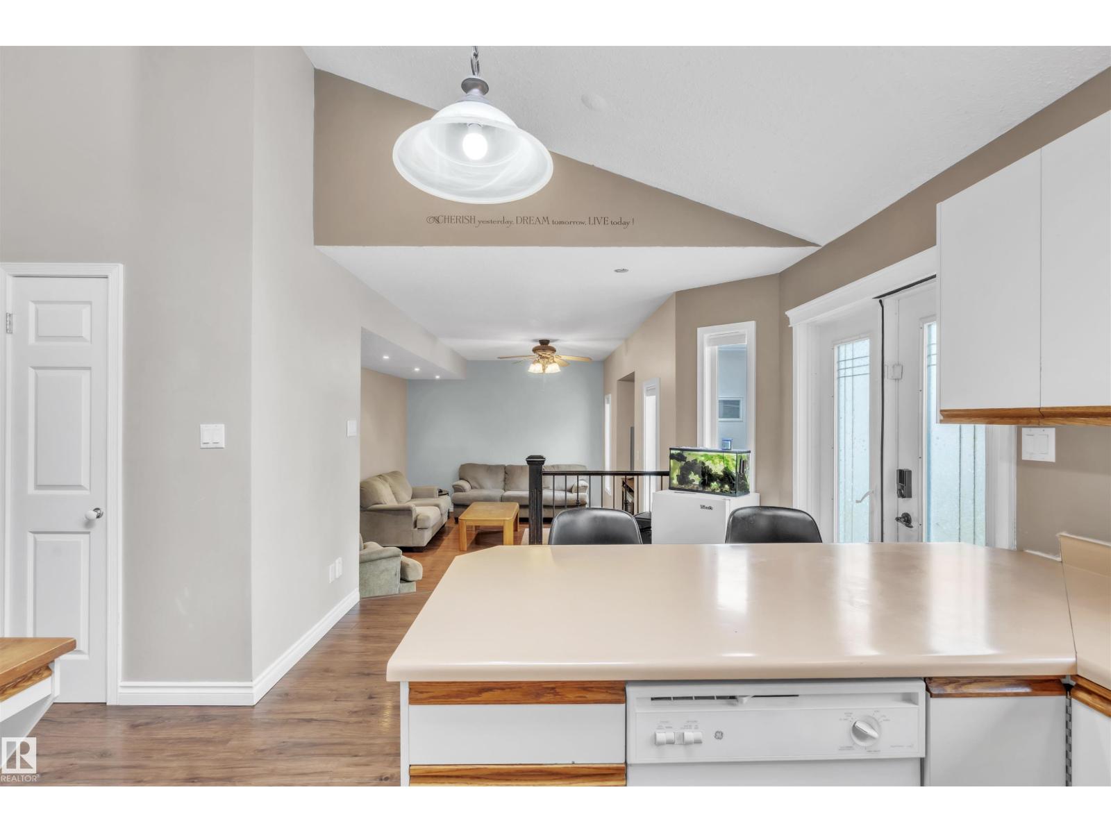 237 Birch Av, Cold Lake, Alberta  T9M 1E6 - Photo 13 - E4460881