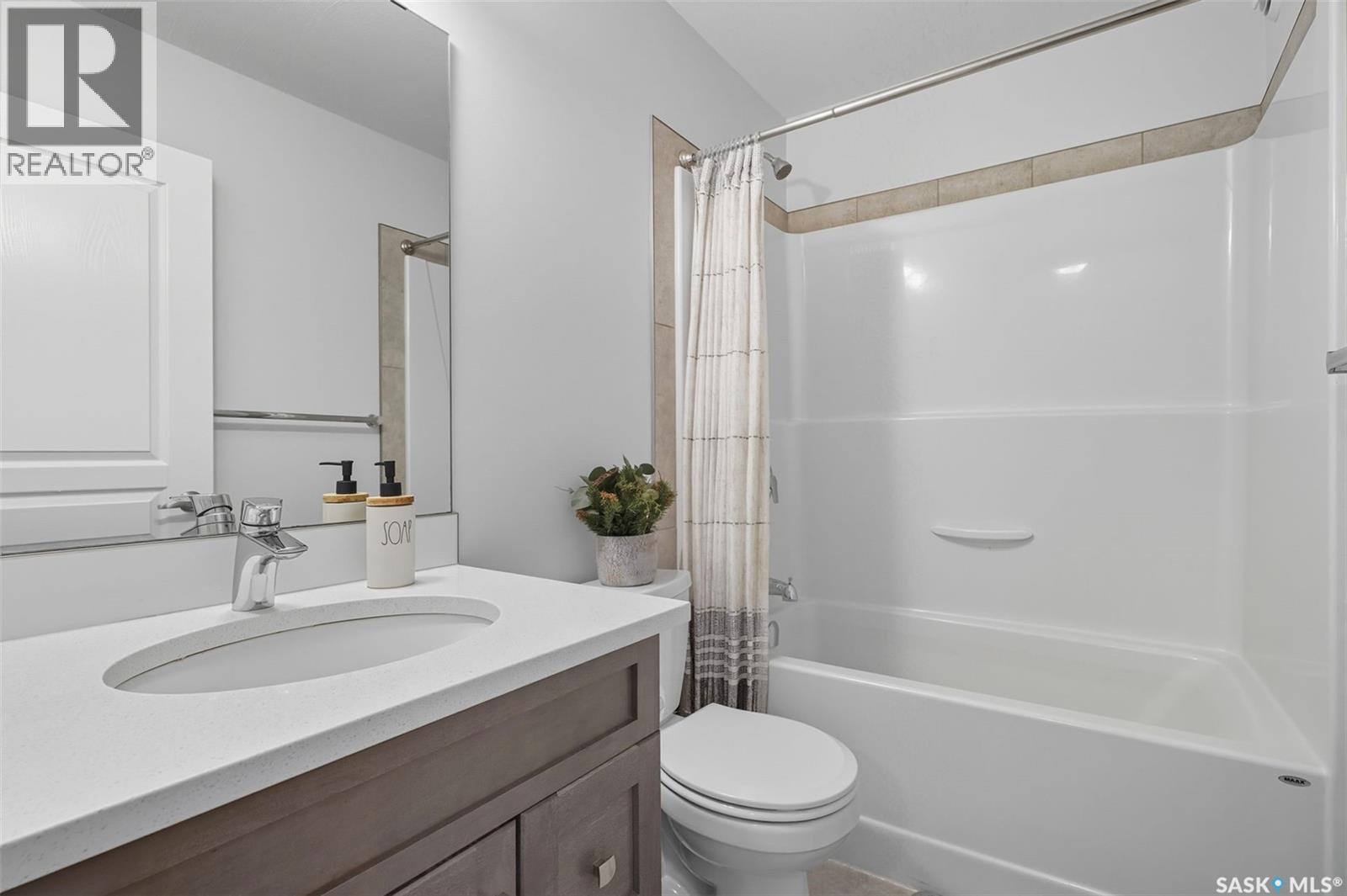 239 Newton Link, Saskatoon, Saskatchewan  S7V 0N6 - Photo 21 - SK020106