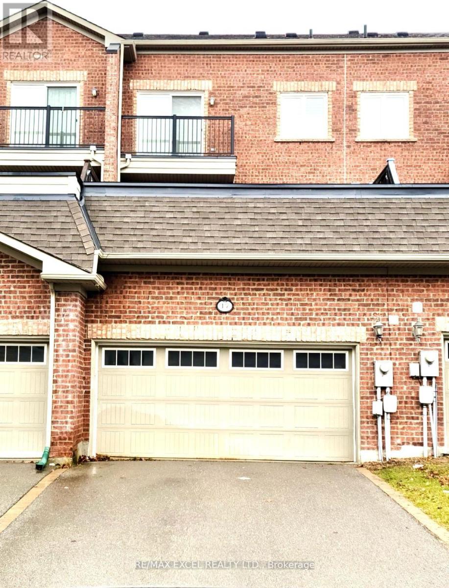 17 Earnshaw Drive, Markham, Ontario  L6C 0E4 - Photo 3 - N12445200