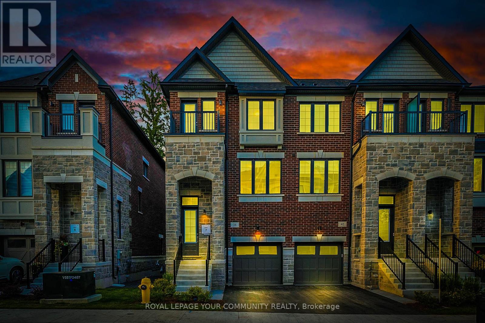 38 ARBOUR GREEN CRESCENT, Vaughan, Ontario