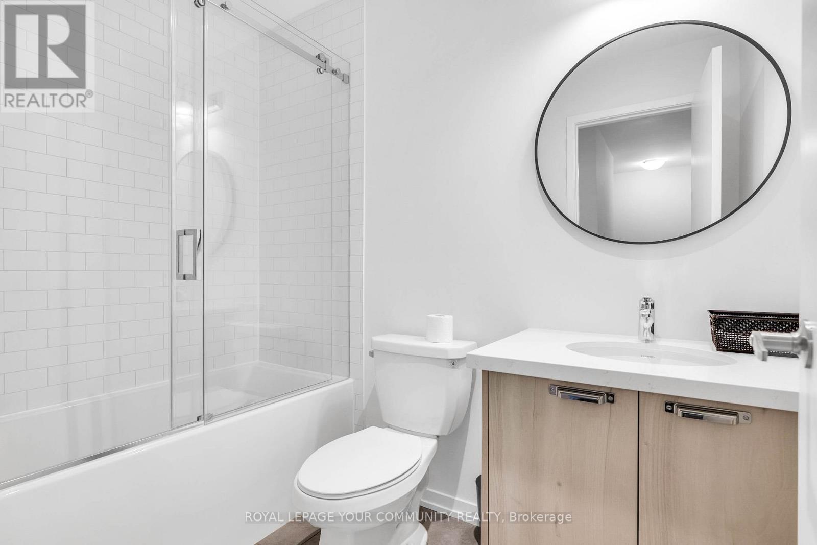 38 Arbour Green Crescent, Vaughan, Ontario  L4H 4V2 - Photo 29 - N12445214