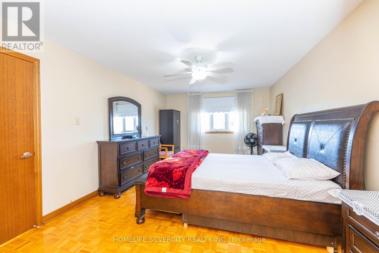 144 Jackman Crescent, Vaughan (West Woodbridge), Ontario  L4L 6P1 - Photo 30 - N12445215