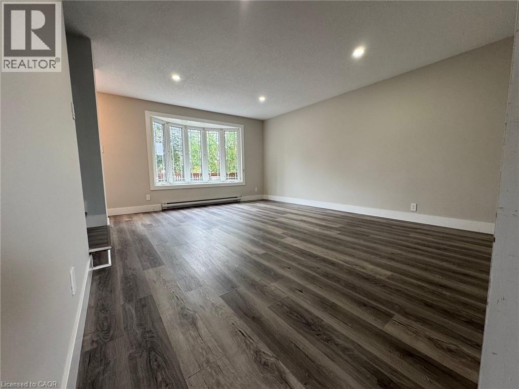 143 Rouse Avenue, Cambridge, Ontario  N1R 4M9 - Photo 8 - 40769667