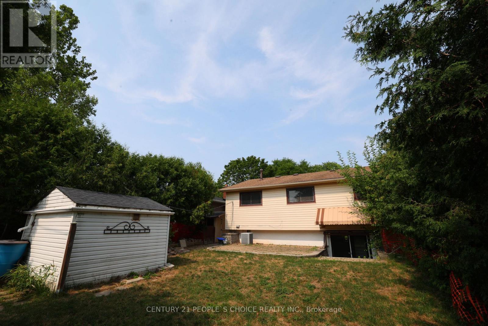 608 Thornwood Avenue, Burlington (Roseland), Ontario  L7N 3B8 - Photo 38 - W12445210