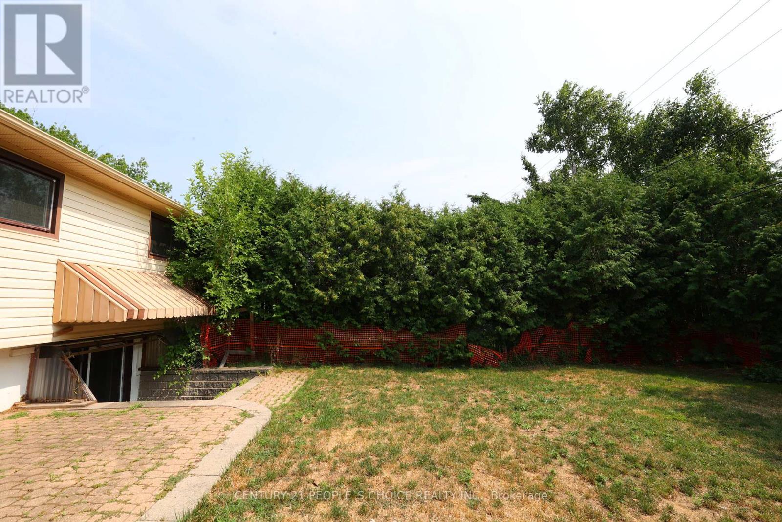 608 Thornwood Avenue, Burlington (Roseland), Ontario  L7N 3B8 - Photo 46 - W12445210