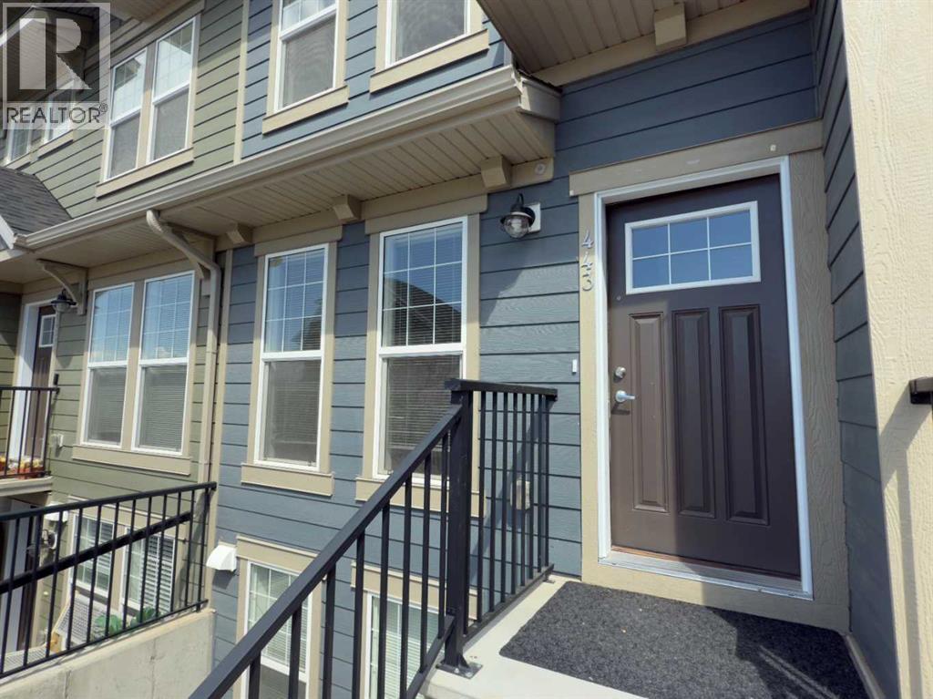 443 Cranbrook Square Se, Calgary, Alberta  T3M 3K8 - Photo 3 - A2262215