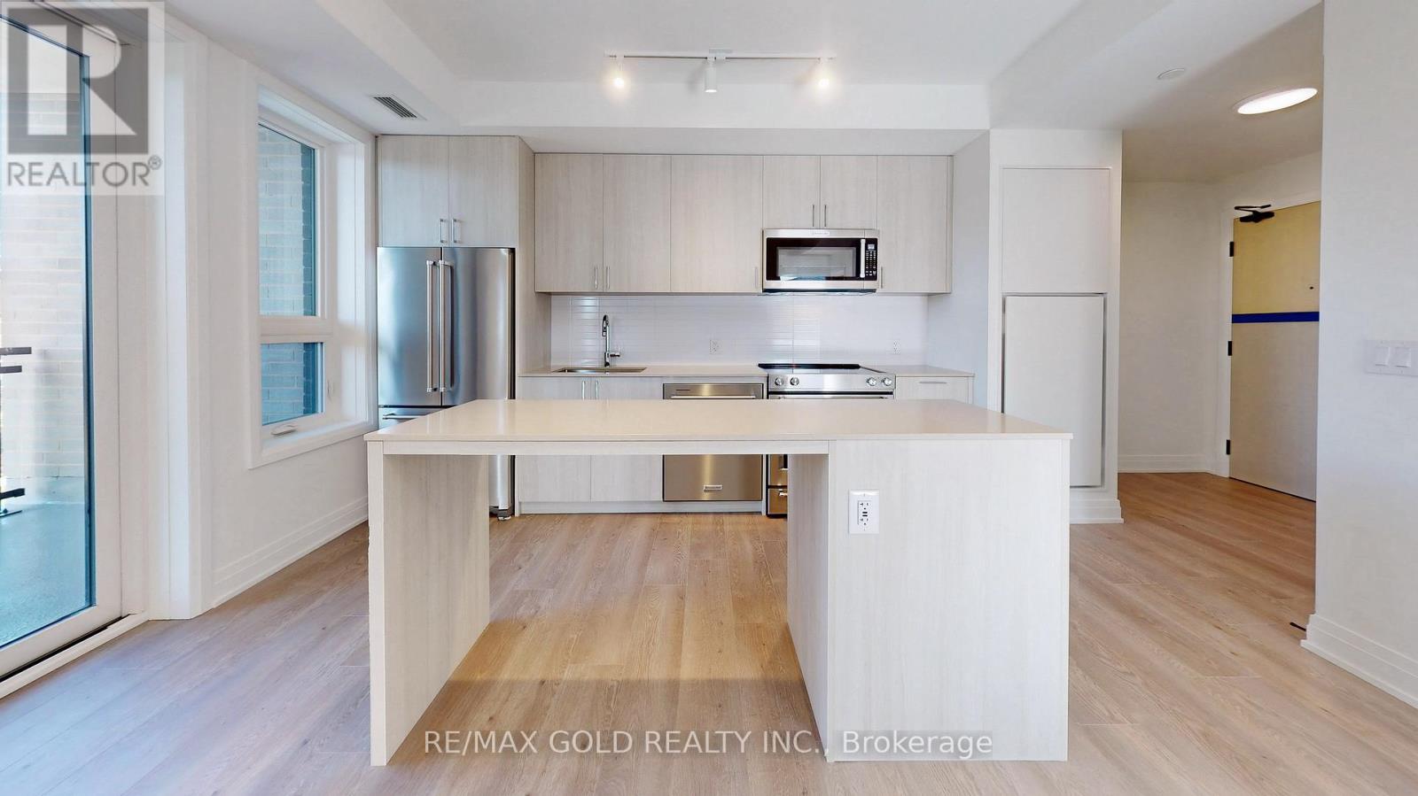 233 - 3250 Carding Mill Trail N, Oakville, Ontario  L6M 1L3 - Photo 12 - W12445212