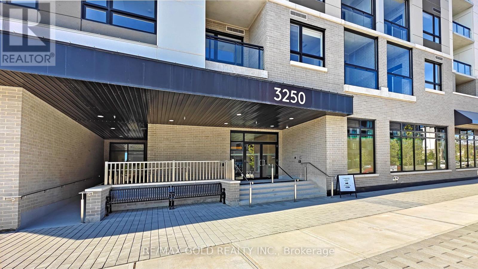 233 - 3250 Carding Mill Trail N, Oakville, Ontario  L6M 1L3 - Photo 6 - W12445212