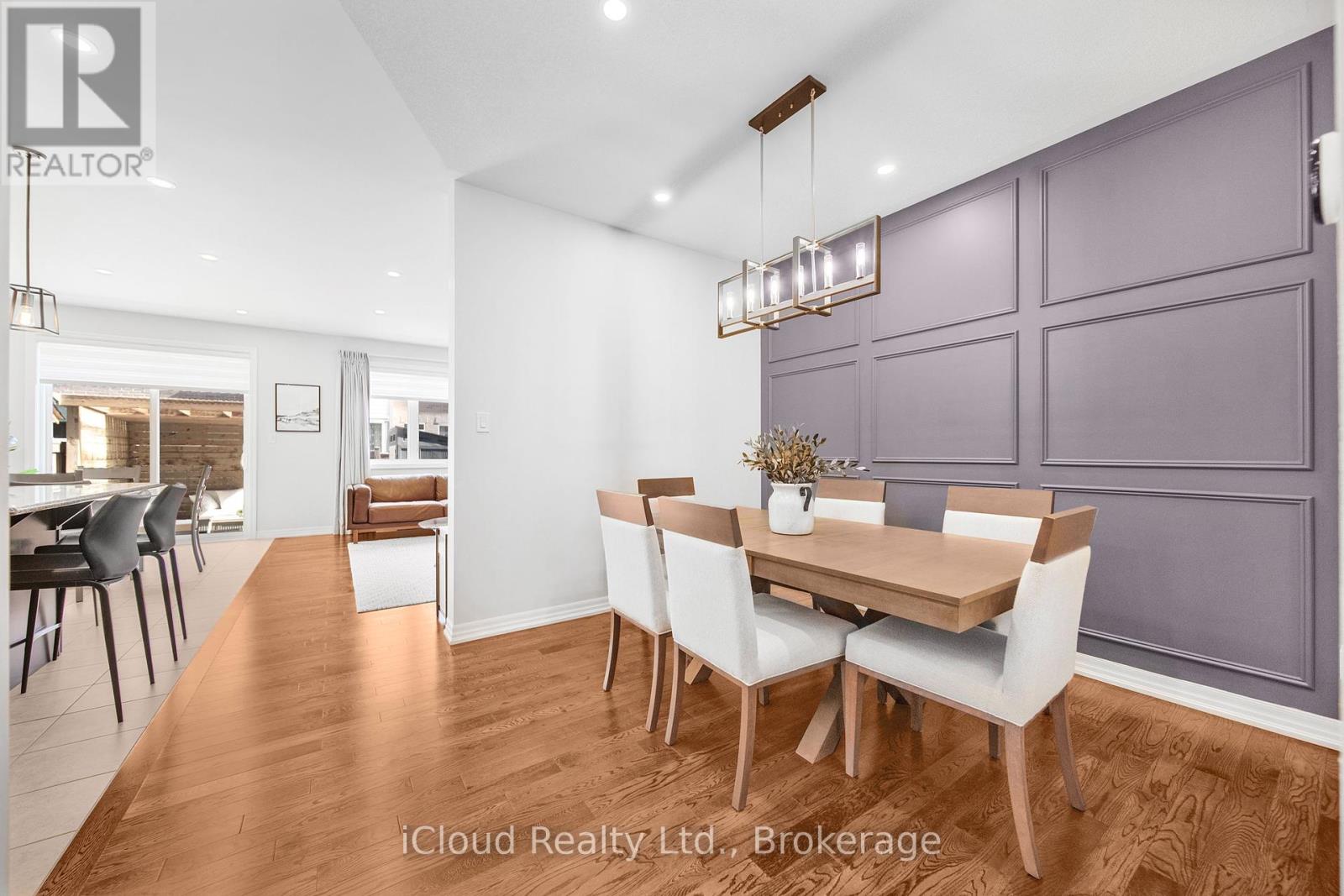 3327 Erasmum Street, Oakville, Ontario  L6M 4J9 - Photo 7 - W12443097