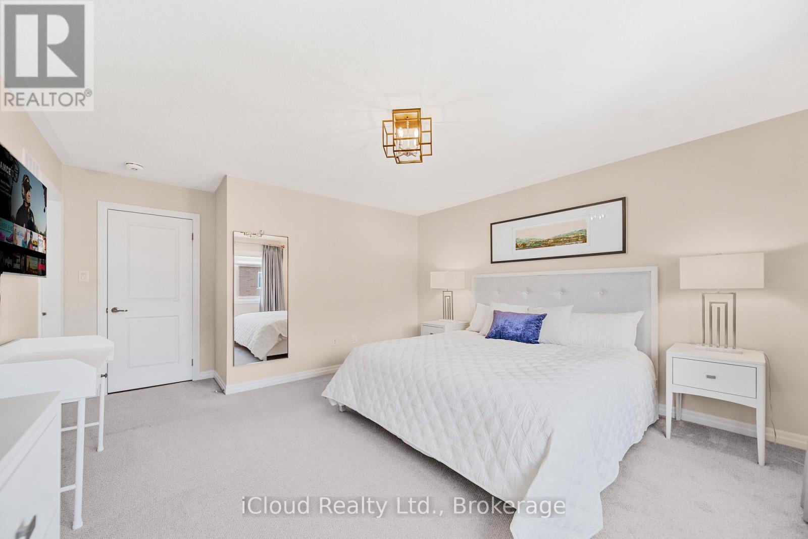 3327 Erasmum Street, Oakville, Ontario  L6M 4J9 - Photo 16 - W12443097