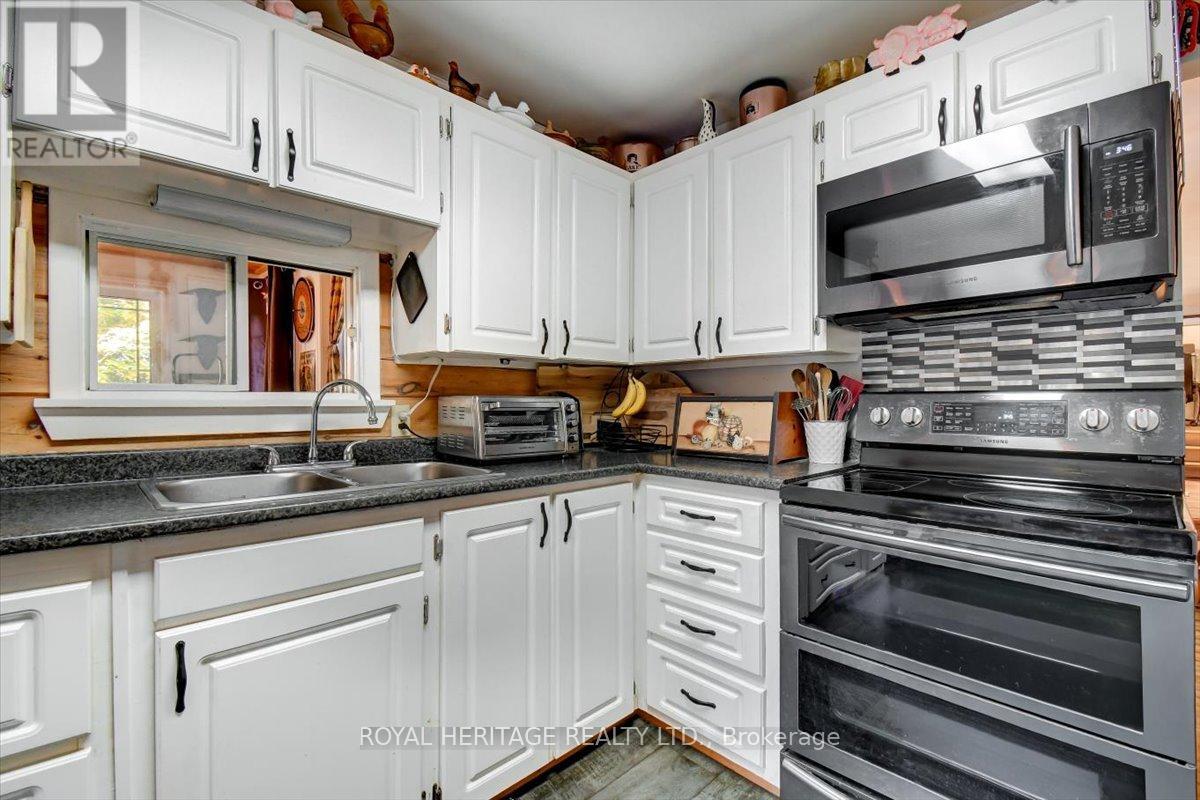 337 Upper Turriff Road, Bancroft, Ontario  K0L 2L0 - Photo 9 - X12425496