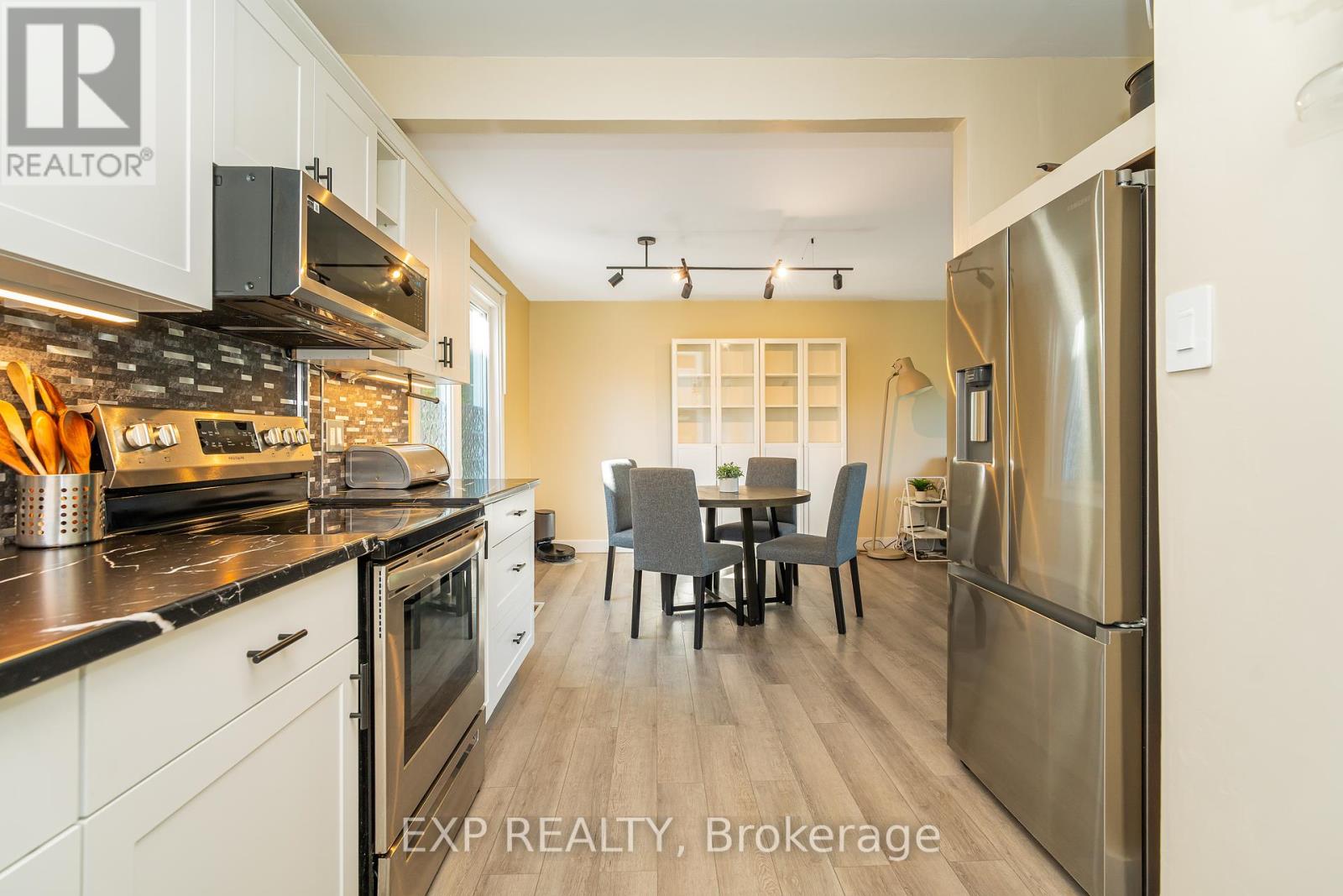 336 Poulin Avenue, Ottawa, Ontario  K2B 5T8 - Photo 16 - X12445228