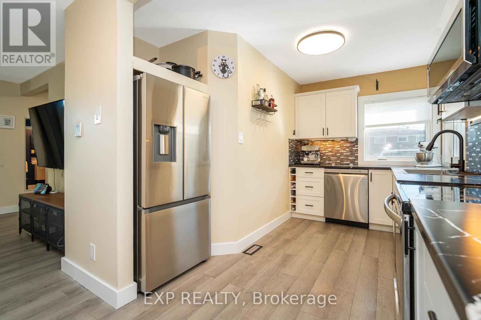 336 Poulin Avenue, Ottawa, Ontario  K2B 5T8 - Photo 17 - X12445228