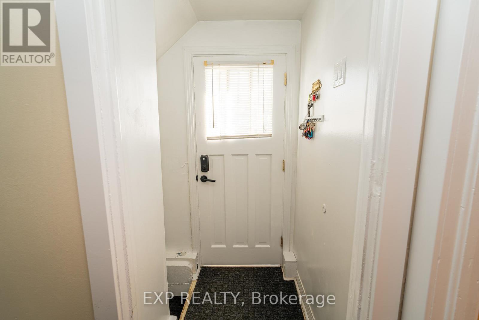 336 Poulin Avenue, Ottawa, Ontario  K2B 5T8 - Photo 20 - X12445228